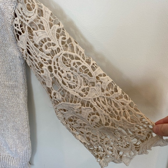Sundance Beige Sweater with Lace Sleeves - Picture 3 of 5